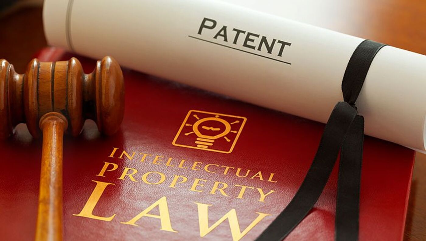 Triple_play_patent_opposition.jpg